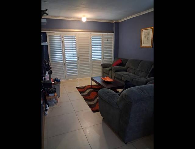 3 BEDROOM PROPERTY TO RENT IN REDFERN